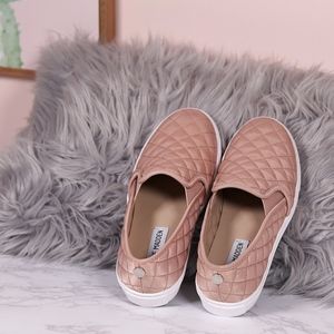 Steve Madden ECNTRCQT BLUSH Sneakers | 6.5